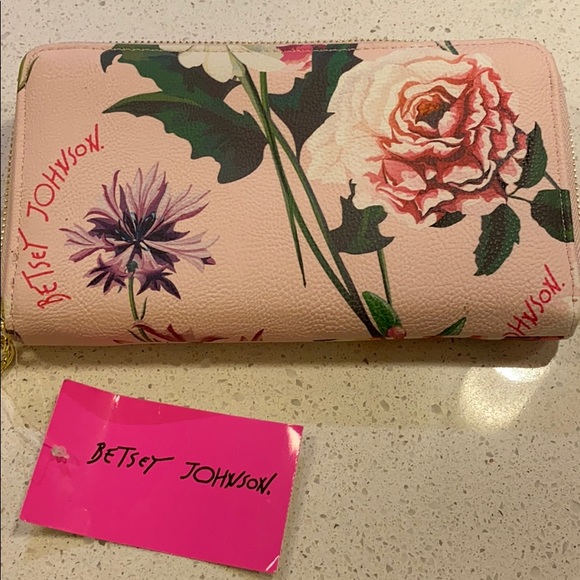 Betsey Johnson floral wallet/clutch NWT - Picture 2 of 7